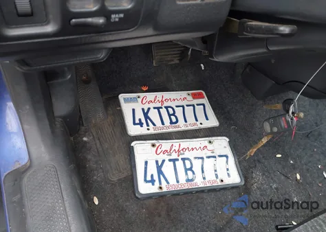 2000 Honda Cr-V Ex из США, поврежденный, VIN JHLRD1868YC027261